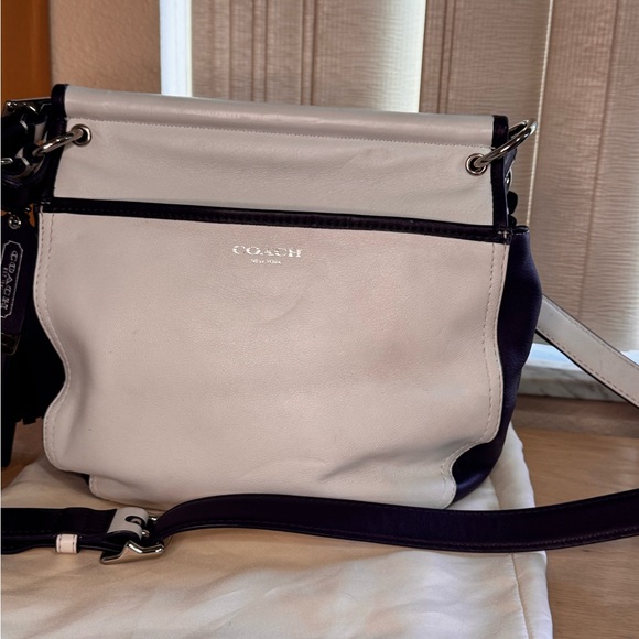 Coach 2013 Large Willis – Collector Condition - Picture 3 of 16